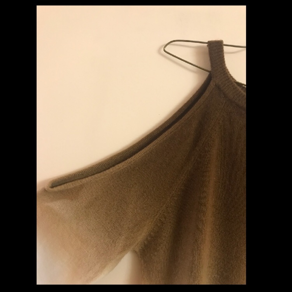 No shoulder top
